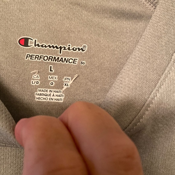 BNWT champion wicking tee large - Picture 3 of 7